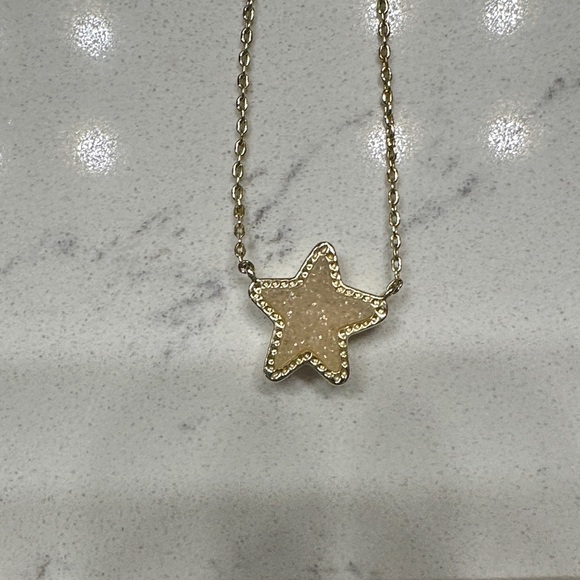 Kendra Scott Jewelry - Kendra Scott Gold Star Pendant Necklace - Elegant Women's Jewelry